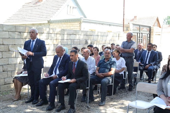 Sevindik Hətəmov Hacıqabulun Balıqçı qəsəbəsində səyyar görüş keçirdi — FOTOLAR