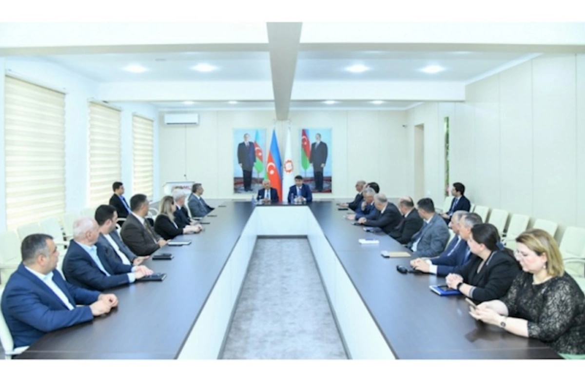 BMU ilə ATİAHİ arasında müzakirə formatında görüş keçirilib — FOTOLAR