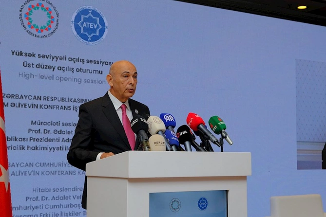 Ankarada Qərbi Azərbaycana qayıdış mövzusunda beynəlxalq konfrans keçirildi — FOTOLAR Ankarada Qərbi Azərbaycana qayıdış mövzusunda beynəlxalq konfrans keçirildi — FOTOLAR