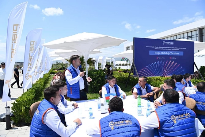 “Azərişıq” Qarabağda gənc energetiklərin “Peşə Ustalığı” yarışına start verdi — FOTOLAR “Azərişıq” Qarabağda gənc energetiklərin “Peşə Ustalığı” yarışına start verdi — FOTOLAR