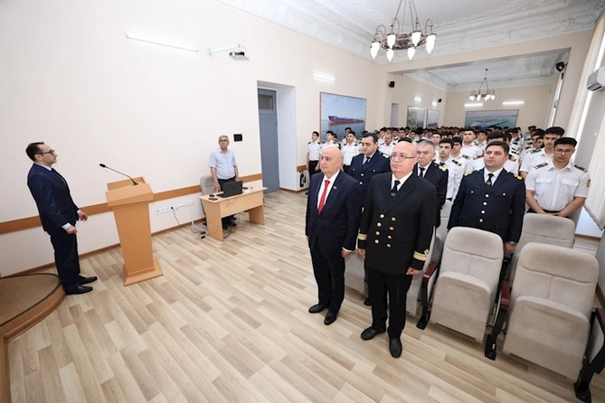 “Konstitusiya və Suverenlik İli” çərçivəsində ADDA-da seminar keçirilib — FOTOLAR