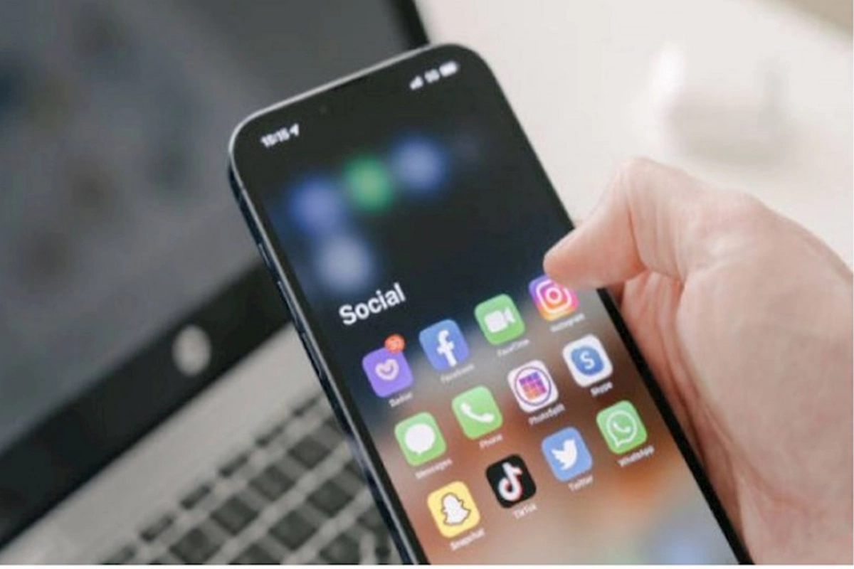 Mobil tətbiqlər reklam daşıyıcısı hesab olunacaq