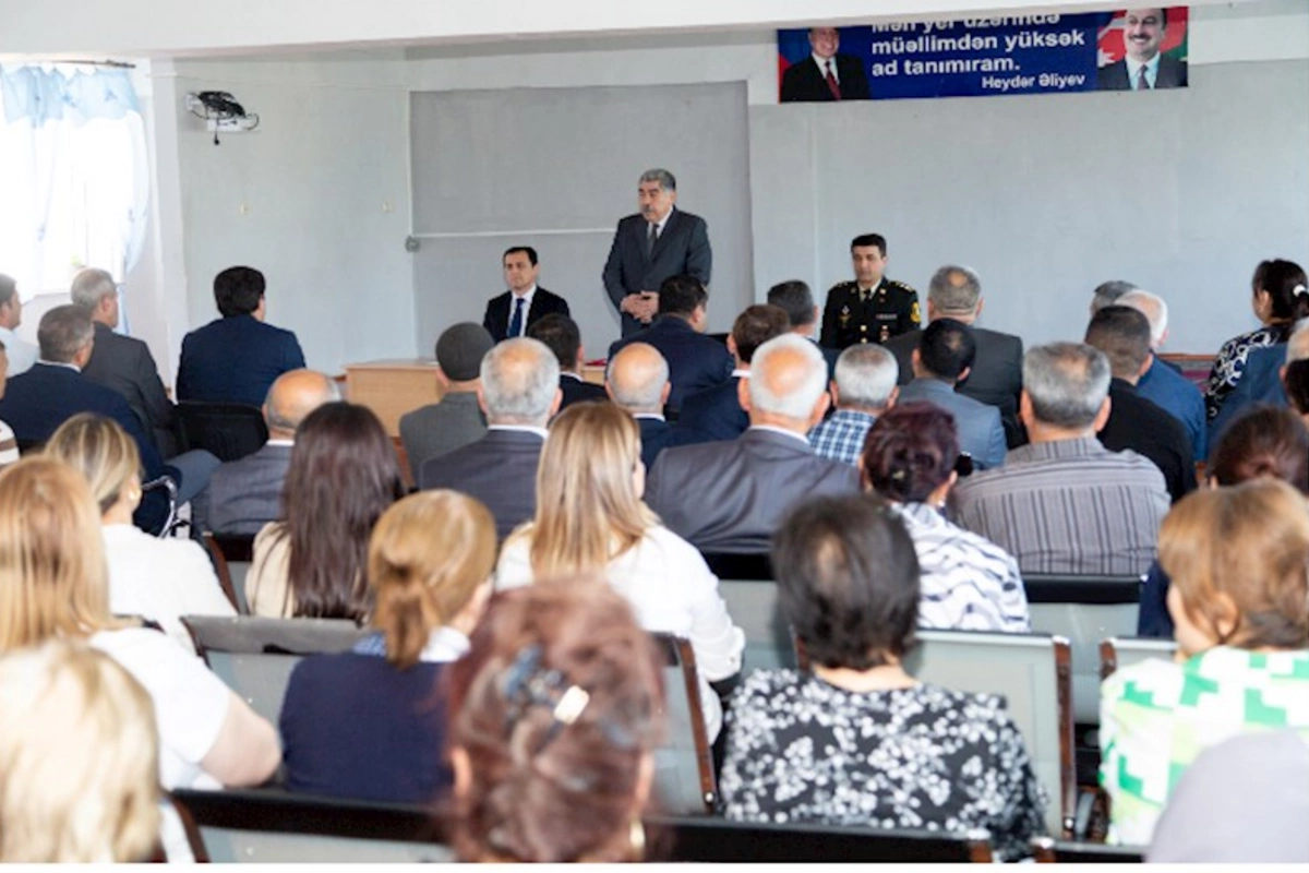 Salyan RİH başçısı görüş keçirdi — FOTOLAR