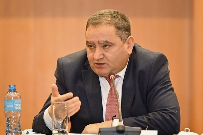 Bu universitetlər birləşdirilsin — Sabiq deputatdan TƏKLİF Bu universitetlər birləşdirilsin — Sabiq deputatdan TƏKLİF