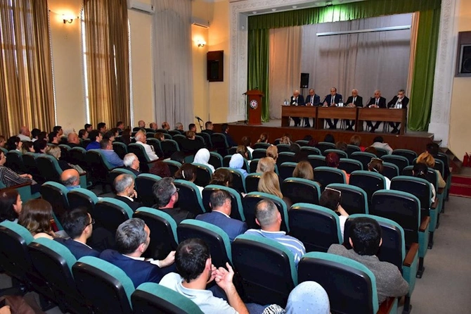 Bakı və Sumqayıtda təhsilverənlərlə maarifləndirici görüşlər keçirilir — FOTOLAR