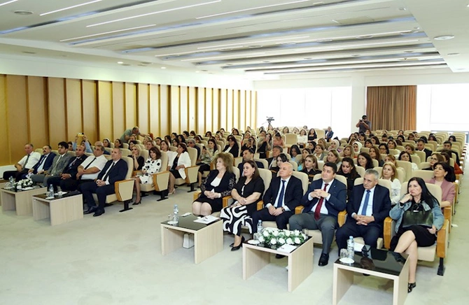 “Kitabxana-informasiya texnologiyalarının inkişafında müasir tendensiyalar” — Konfrans “Kitabxana-informasiya texnologiyalarının inkişafında müasir tendensiyalar” — Konfrans