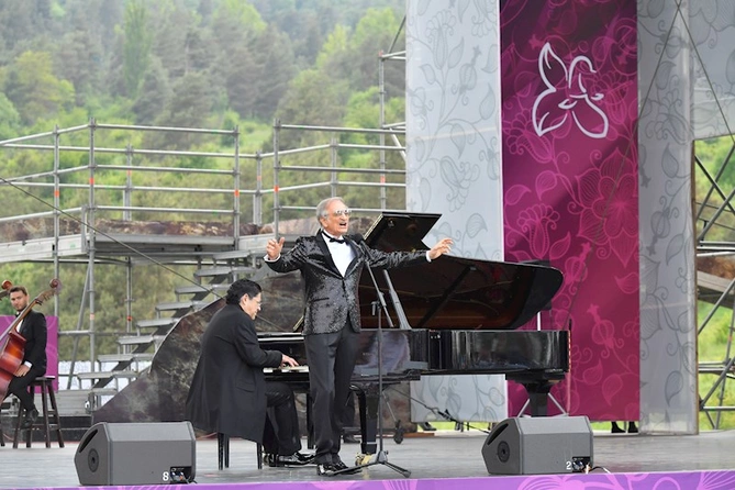 Şuşada “Xarıbülbül” musiqi festivalının açılışı oldu — FOTOLAR