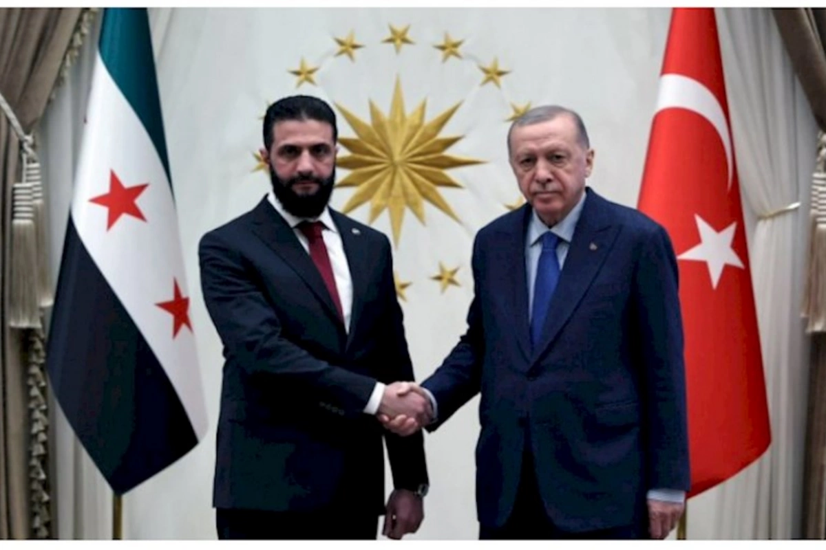 Ərdoğan İstanbulda suriyalı həmkarı ilə görüşdü