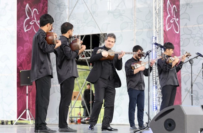 Şuşada “Xarıbülbül” Beynəlxalq Musiqi Festivalı davam edir — FOTOLAR