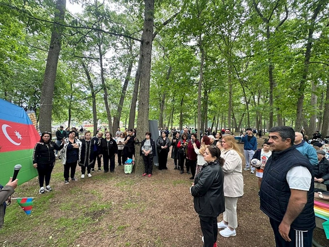 ABŞ-da möhtəşəm Cümhuriyyət bayramı: Azərbaycanlı jurnalistlər təltif edildi — FOTOLAR ABŞ-da möhtəşəm Cümhuriyyət bayramı: Azərbaycanlı jurnalistlər təltif edildi — FOTOLAR