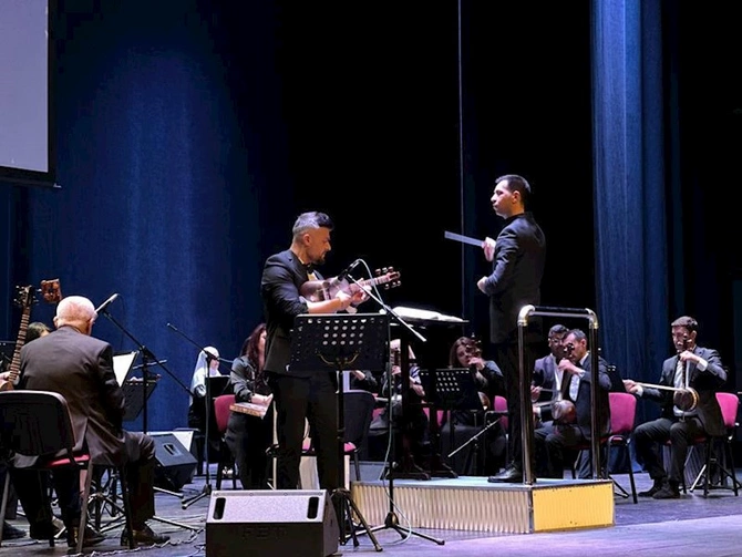 Gəncə və gəncəlilər layihəsində Mahir Məmmədovun yaradıcılıq gecəsi baş tutub — FOTOLAR Gəncə və gəncəlilər layihəsində Mahir Məmmədovun yaradıcılıq gecəsi baş tutub — FOTOLAR