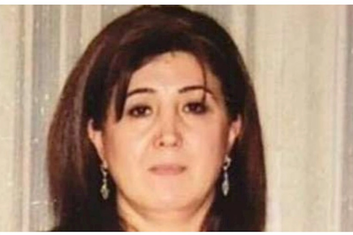 Məmur ərini qarajda öldürən qadının cəzası azaldıldı