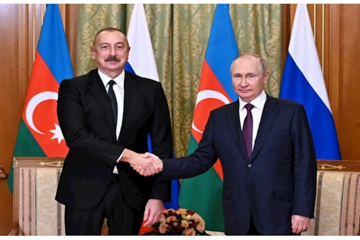 Vladimir Putin İlham Əliyevi təbrik etdi