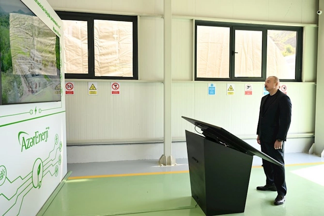 Prezident “Aşağı Malıbəyli” və “Mirik” su elektrik stansiyalarının açılışında — FOTOLAR Prezident “Aşağı Malıbəyli” və “Mirik” su elektrik stansiyalarının açılışında — FOTOLAR