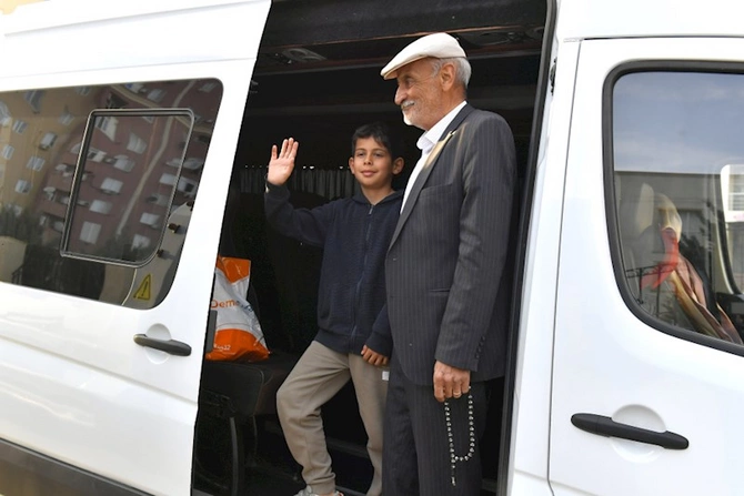 Ağdama növbəti böyük köç — 206 nəfər doğma yurduna yola düşdü (FOTOLAR) Ağdama növbəti böyük köç — 206 nəfər doğma yurduna yola düşdü (FOTOLAR)