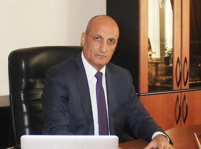 Tramp neftin qiymətini salır — İlin sonunda manatı nə gözləyir?