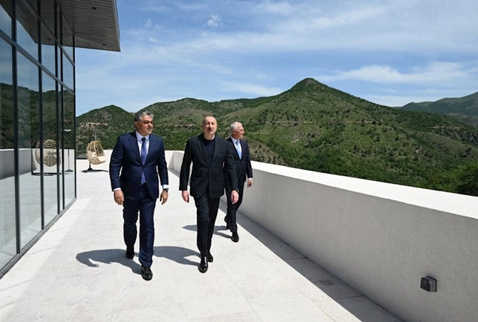Prezident “Laçın” İstirahət Kompleksinin açılışını etdi — FOTOLAR Prezident “Laçın” İstirahət Kompleksinin açılışını etdi — FOTOLAR