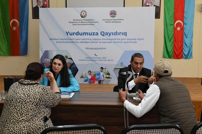 Vəkillər keçmiş məcburi köçkünlərə pulsuz hüquqi yardım göstərdi — FOTOLAR
