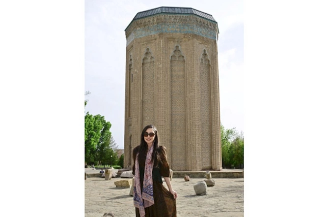 Leyla Əliyeva və Arzu Əliyeva Naxçıvanda — FOTOLAR Leyla Əliyeva və Arzu Əliyeva Naxçıvanda — FOTOLAR