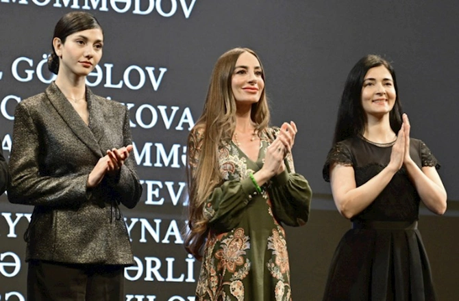 Leyla Əliyeva və Arzu Əliyeva Naxçıvanda — FOTOLAR Leyla Əliyeva və Arzu Əliyeva Naxçıvanda — FOTOLAR
