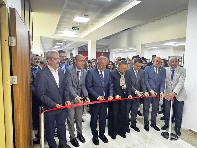 Türkiyənin Qazi Universitetində “Azərbaycan dilinin tədrisi ocağı”nın açılışı olub — FOTOLAR Türkiyənin Qazi Universitetində “Azərbaycan dilinin tədrisi ocağı”nın açılışı olub — FOTOLAR