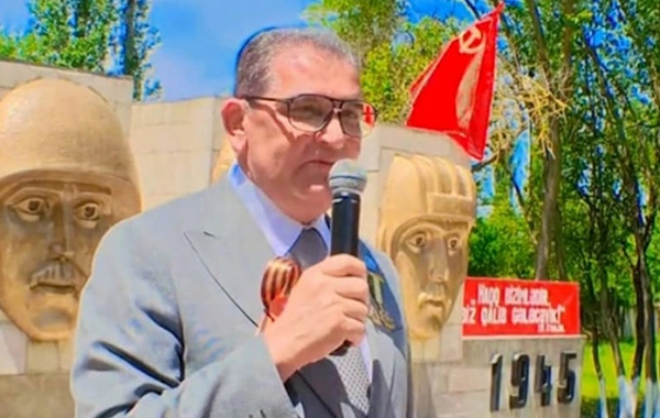 Saleh Səmədovun mənimsədiyi pulu oğlu qaytardı - 300 min...