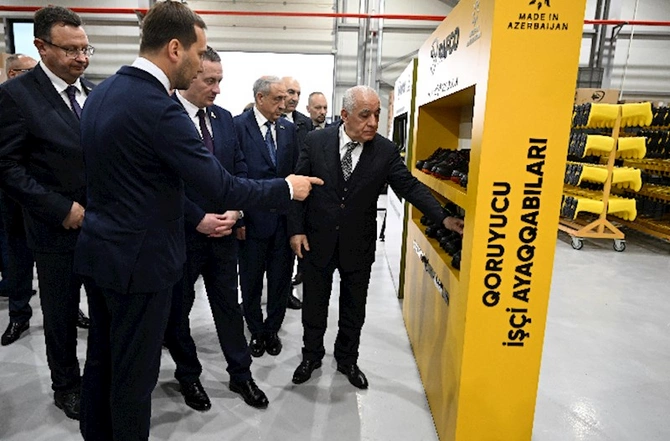 Nazirlər Ağdamda BAFCO İnvest, “Eel Electric”, Mister Decor”un fəaliyyəti ilə tanış olublar — FOTO