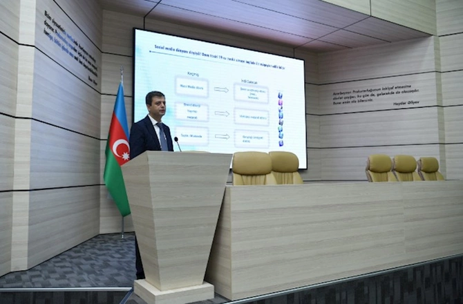 Baş Prokurorluqda media subyektləri və gənclərin iştirakı ilə tədbir keçirilib — FOTOLAR
