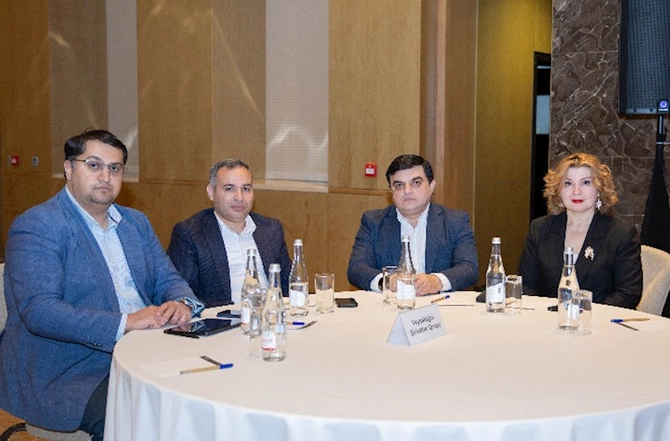 Veysəloğlu Şirkətlər Qrupunun dəstəklədiyi “Zirvə” idarəçilik marafonuna start verildi — FOTOLAR Veysəloğlu Şirkətlər Qrupunun dəstəklədiyi “Zirvə” idarəçilik marafonuna start verildi — FOTOLAR