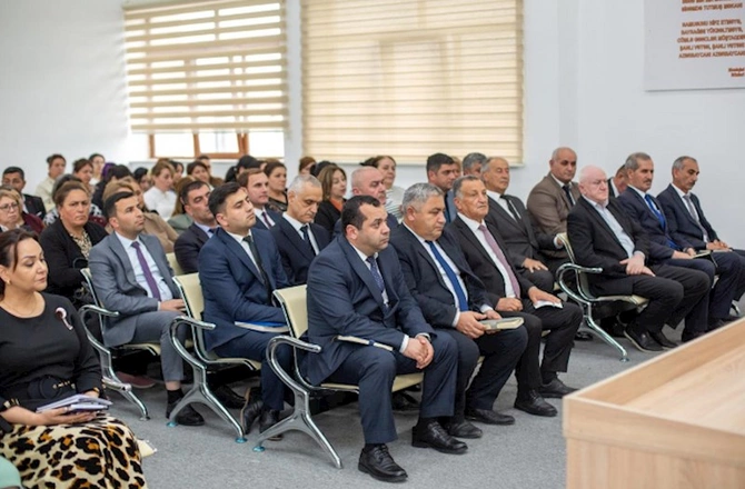 Rüstəm Xəlilov Şorsulu kənd sakinlərinin problemlərini dinləyib — FOTOLAR