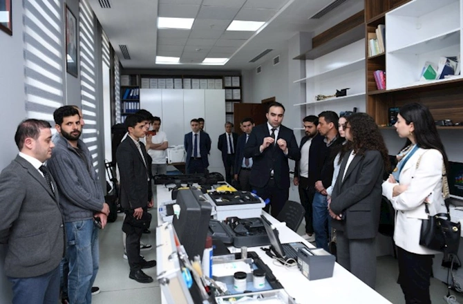 Baş Prokurorluqda media subyektləri və gənclərin iştirakı ilə tədbir keçirilib — FOTOLAR