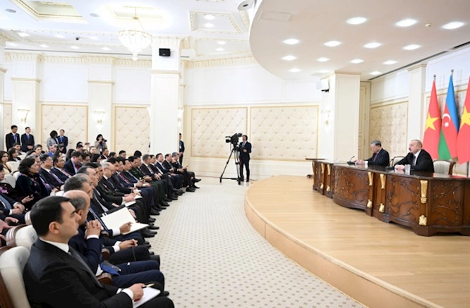 İlham Əliyev və To Lam mətbuata birgə bəyanatla çıxış ediblər — FOTOLAR (YENİLƏNİB)