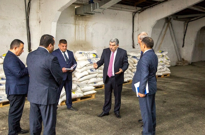 Rüstəm Xəlilov “Aqroservis”in Salyan Rayon Bölməsində olub — FOTOLAR