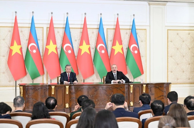 İlham Əliyev və To Lam mətbuata birgə bəyanatla çıxış ediblər — FOTOLAR (YENİLƏNİB)