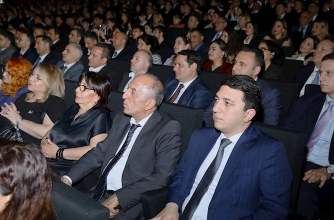 AHİK Sən elə bir zirvəsən adlı tədbir təşkil edib — FOTOLAR AHİK Sən elə bir zirvəsən adlı tədbir təşkil edib — FOTOLAR