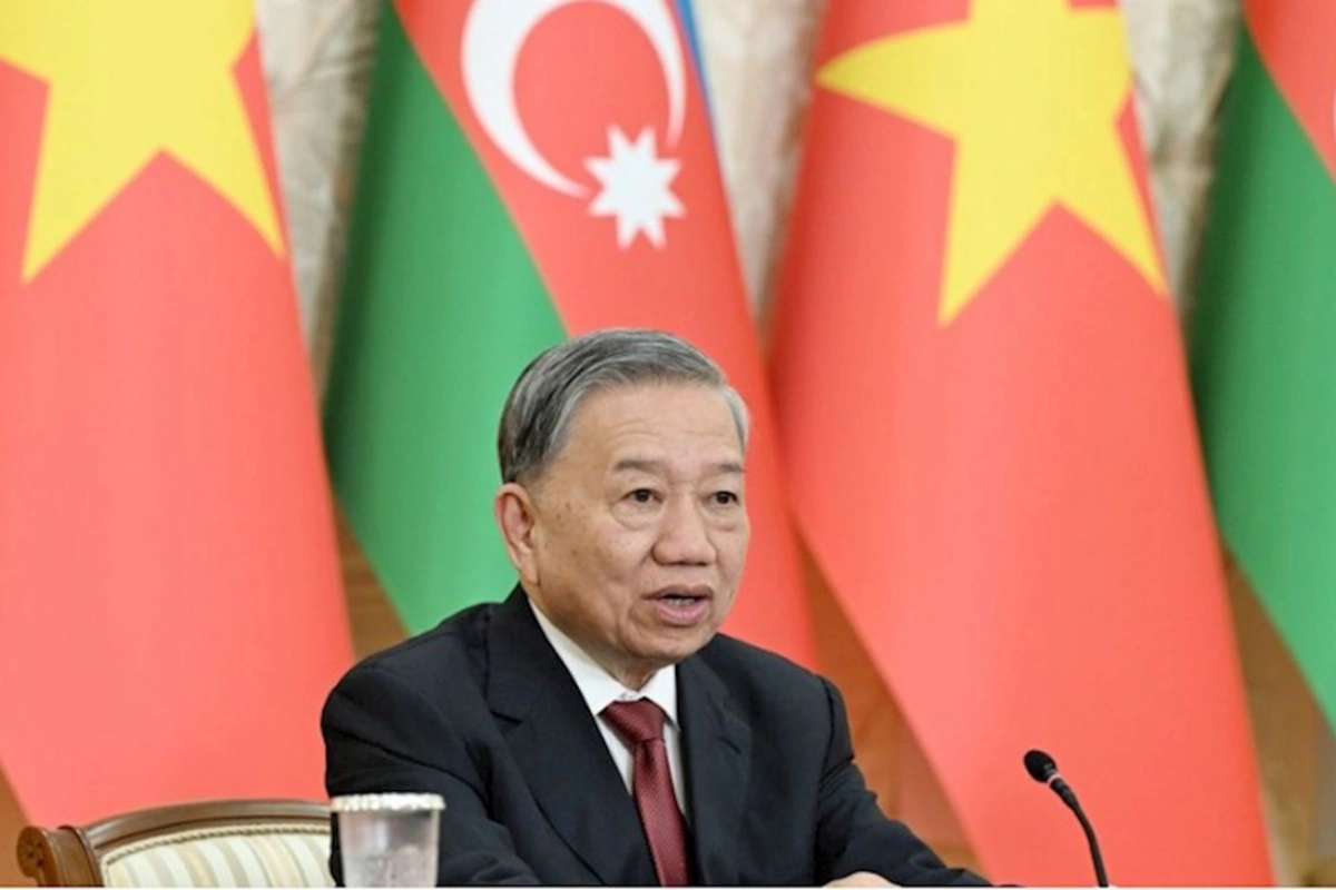 To Lam Şəhidlər xiyabanını ziyarət edib