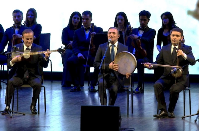 AHİK Sən elə bir zirvəsən adlı tədbir təşkil edib — FOTOLAR AHİK Sən elə bir zirvəsən adlı tədbir təşkil edib — FOTOLAR