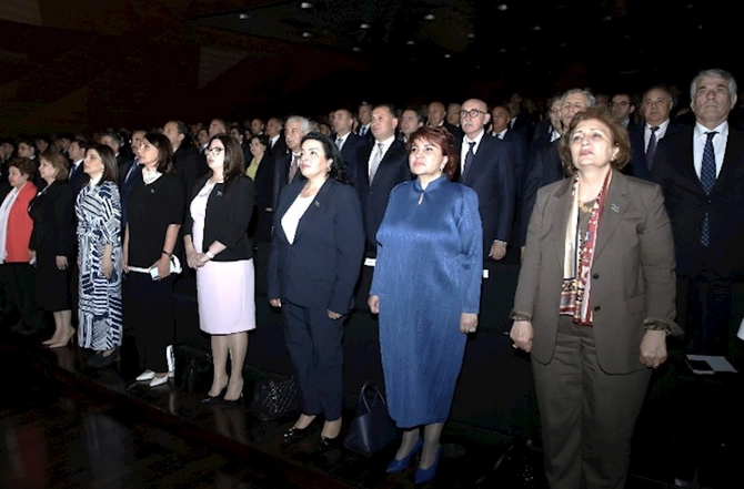 AHİK Sən elə bir zirvəsən adlı tədbir təşkil edib — FOTOLAR AHİK Sən elə bir zirvəsən adlı tədbir təşkil edib — FOTOLAR