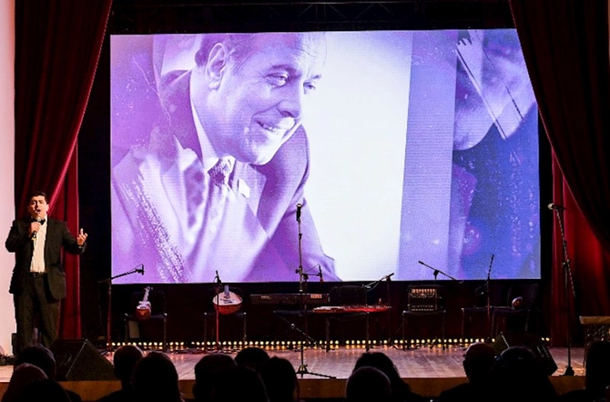 “Sən elə bir zirvəsən” respublika ifa müsabiqəsinin yekun konserti — FOTOLAR “Sən elə bir zirvəsən” respublika ifa müsabiqəsinin yekun konserti — FOTOLAR