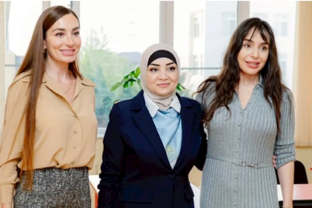 Arzu və Leyla Əliyevalar həssas əhali qrupundan olan şəxslərə baş çəkdilər — FOTOLAR