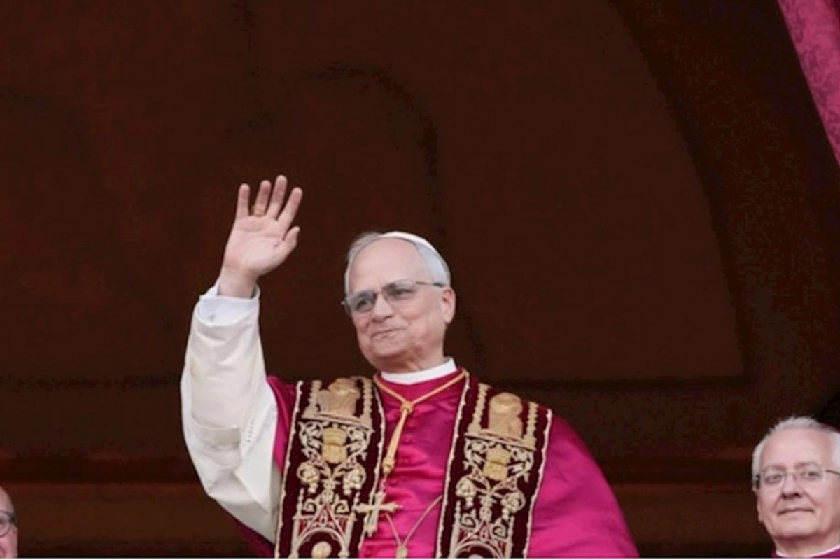 Yeni Roma Papası ilk ayini keçirdi