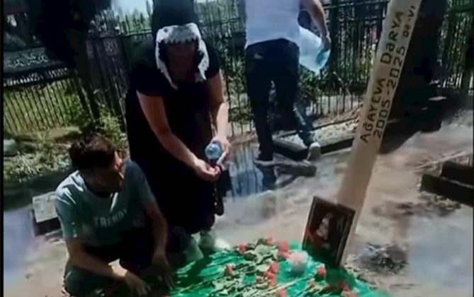 Bakıda tələbə qız faciəvi şəkildə öldü — FOTOLAR Bakıda tələbə qız faciəvi şəkildə öldü — FOTOLAR