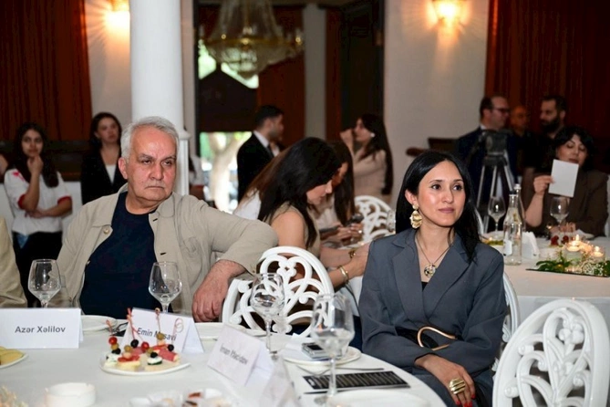 Dövlət Mahnı Teatrında Rəşid Behbudovun xatirə otağı yaradıldı — FOTOLAR