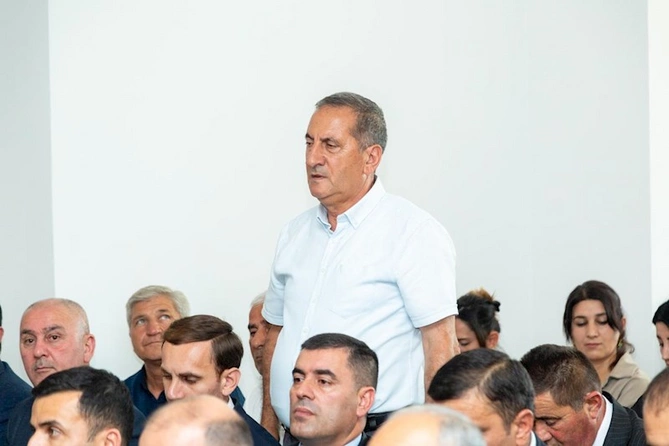 Rüstəm Xəlilov səyyar görüşləri davam etdirir — FOTOLAR