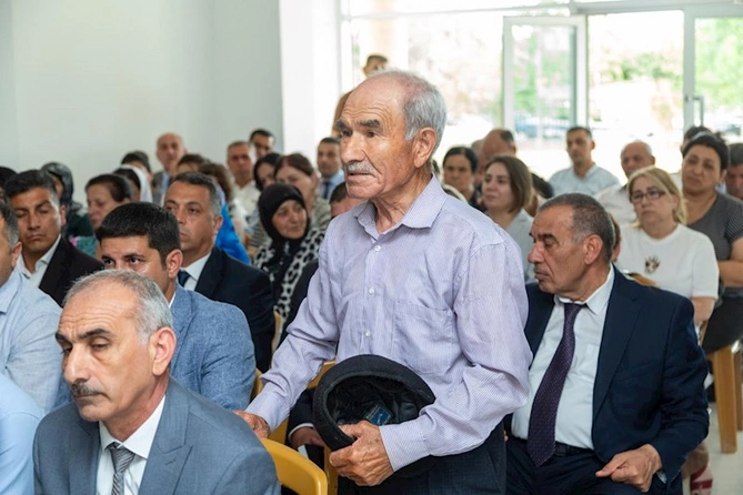 Rüstəm Xəlilov səyyar görüşləri davam etdirir — FOTOLAR