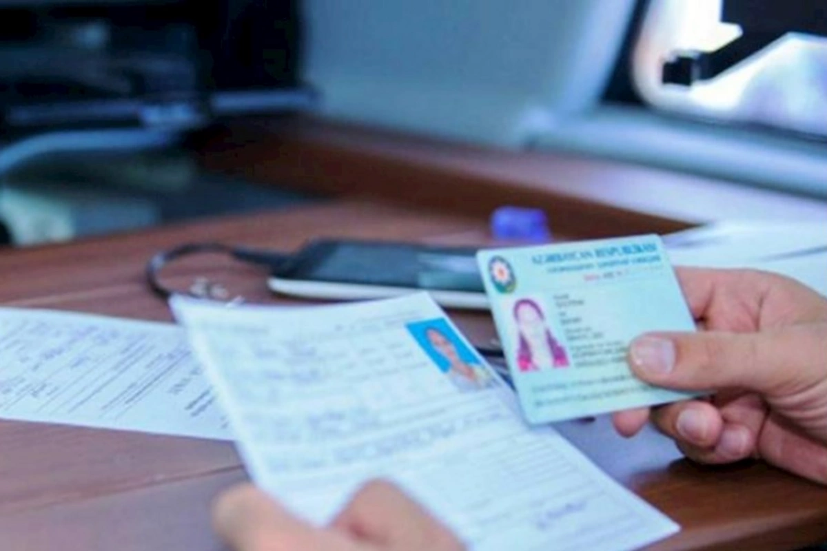 Azərbaycanda 2600-dən çox şəxs ad-soyadını DƏYİŞDİRİB