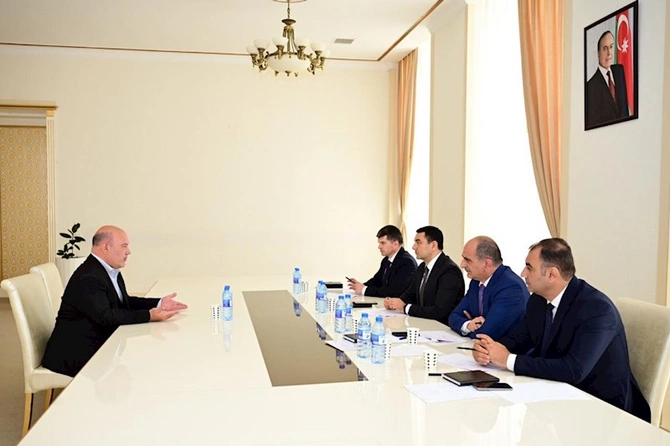 Mədəniyyət naziri Adil Kərimli Göygöl rayonunda vətəndaşların müraciətlərini dinləyib — FOTOLAR