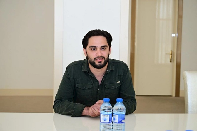 Mədəniyyət naziri Adil Kərimli Göygöl rayonunda vətəndaşların müraciətlərini dinləyib — FOTOLAR