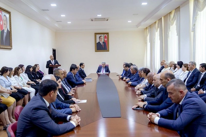 Salyanda 15 iyun - Milli Qurtuluş Günü qeyd edildi — FOTOLAR Salyanda 15 iyun - Milli Qurtuluş Günü qeyd edildi — FOTOLAR