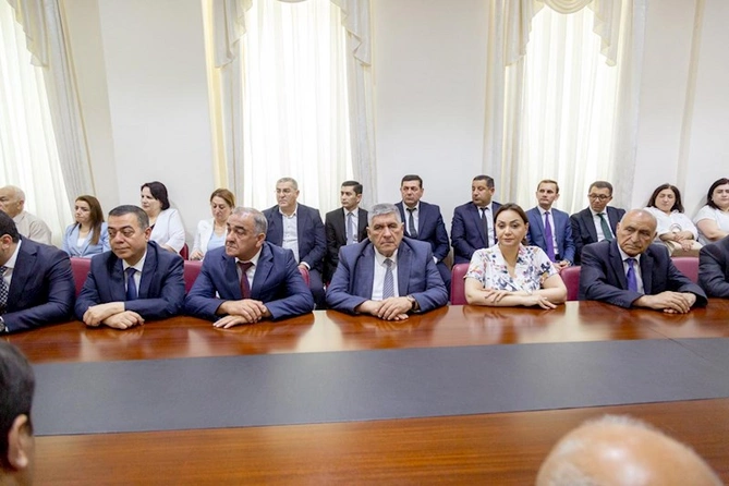 Salyanda 15 iyun - Milli Qurtuluş Günü qeyd edildi — FOTOLAR Salyanda 15 iyun - Milli Qurtuluş Günü qeyd edildi — FOTOLAR